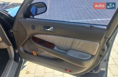 Седан Honda Legend 2000 в Львове