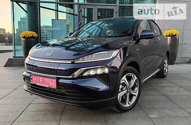 Позашляховик / Кросовер Honda M-NV 2021 в 