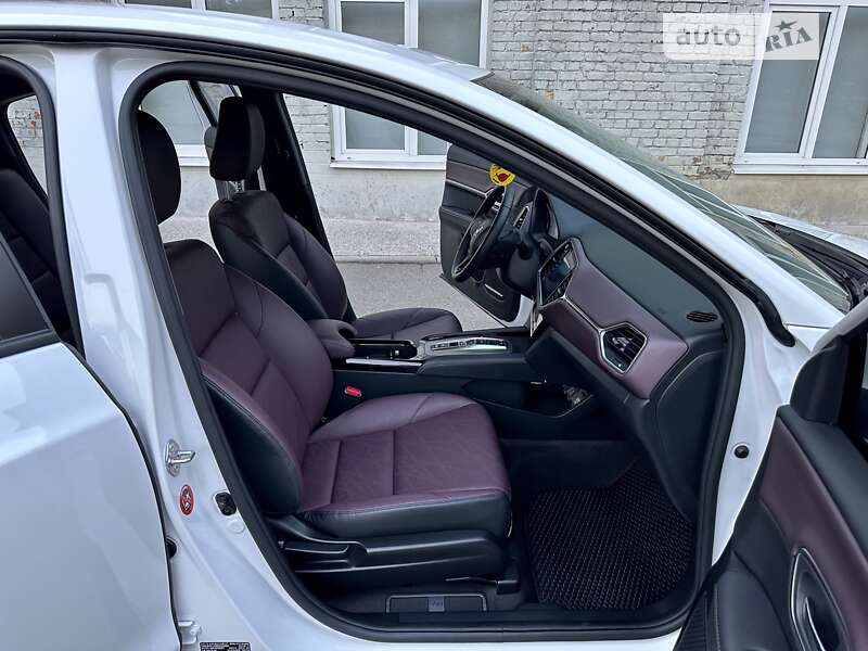 Внедорожник / Кроссовер Honda M-NV 2022 в Киеве