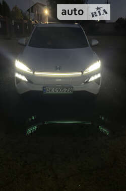 Внедорожник / Кроссовер Honda M-NV 2022 в 
