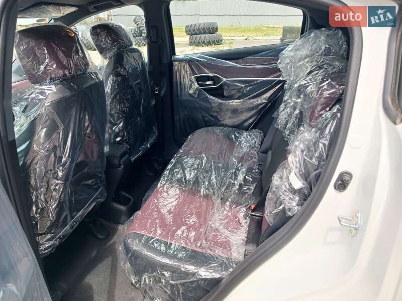 Позашляховик / Кросовер Honda M-NV 2023 в Дніпрі