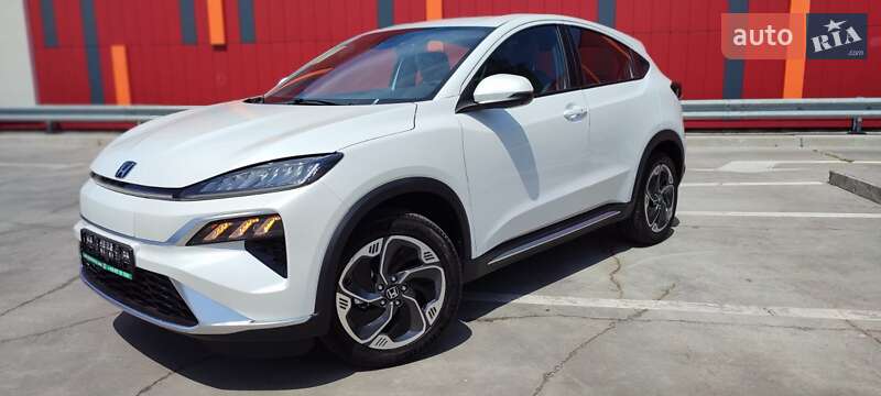 Внедорожник / Кроссовер Honda M-NV 2023 в Киеве