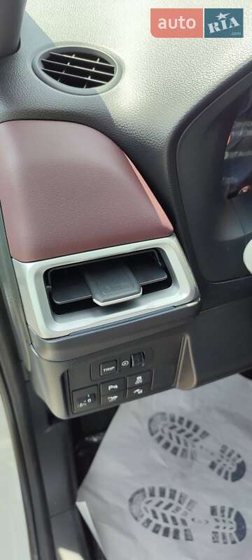 Внедорожник / Кроссовер Honda M-NV 2023 в Киеве