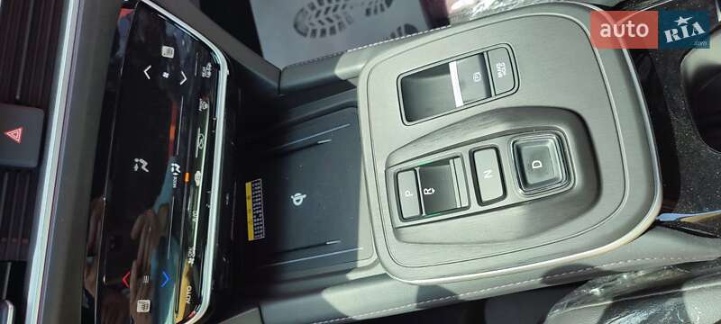 Внедорожник / Кроссовер Honda M-NV 2023 в Киеве