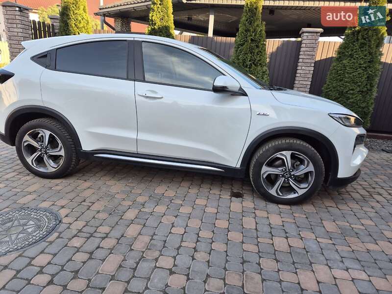 Honda M-NV 2022