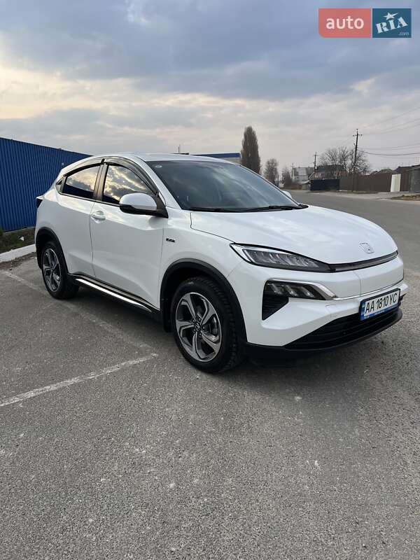 Позашляховик / Кросовер Honda M-NV 2022 в Києві