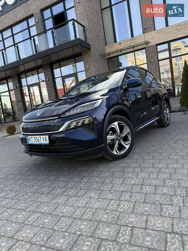 Honda M-NV 2022