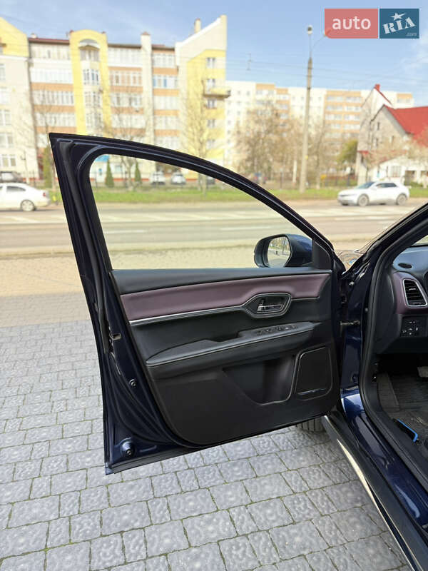 Внедорожник / Кроссовер Honda M-NV 2022 в Ивано-Франковске