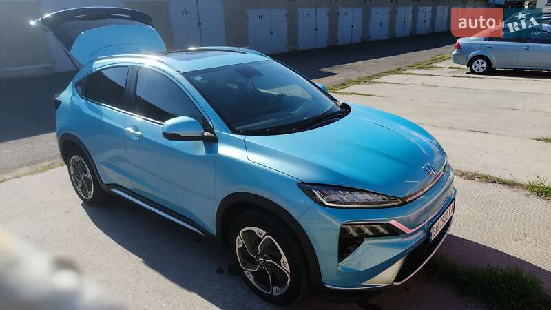 Внедорожник / Кроссовер Honda M-NV 2023 в Черноморске