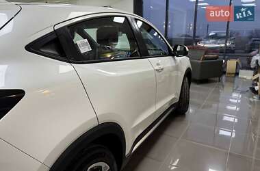Внедорожник / Кроссовер Honda M-NV 2024 в 