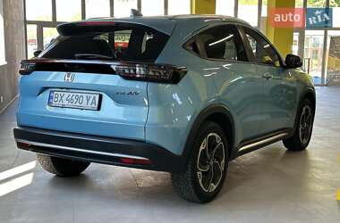 Внедорожник / Кроссовер Honda M-NV 2023 в 