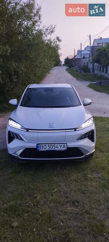 Внедорожник / Кроссовер Honda M-NV 2024 в Тернополе