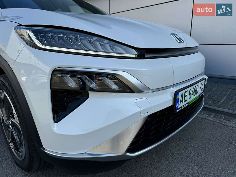 Позашляховик / Кросовер Honda M-NV 2024 в Дніпрі