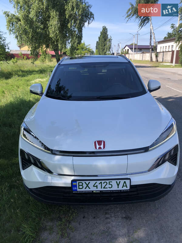 Внедорожник / Кроссовер Honda M-NV 2021 в 