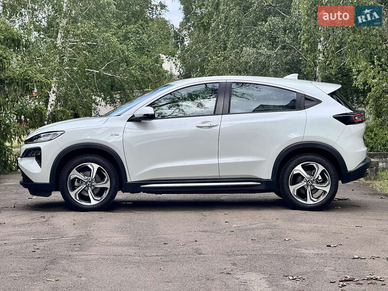Внедорожник / Кроссовер Honda M-NV 2022 в Киеве