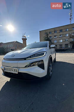 Внедорожник / Кроссовер Honda M-NV 2021 в 