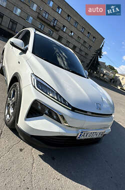 Внедорожник / Кроссовер Honda M-NV 2021 в 