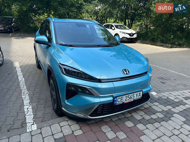 Honda M-NV 2023