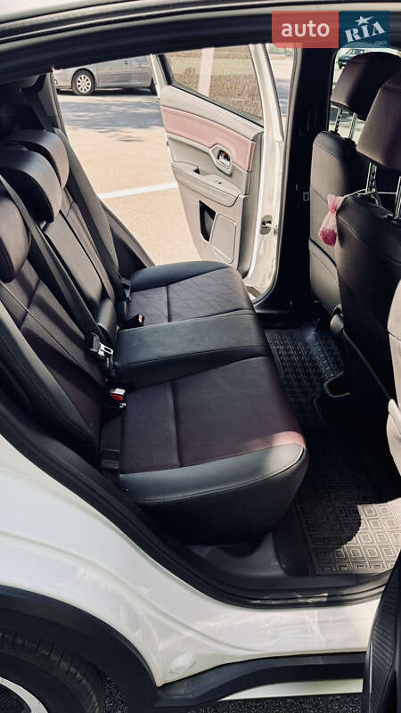 Позашляховик / Кросовер Honda M-NV 2024 в Харкові