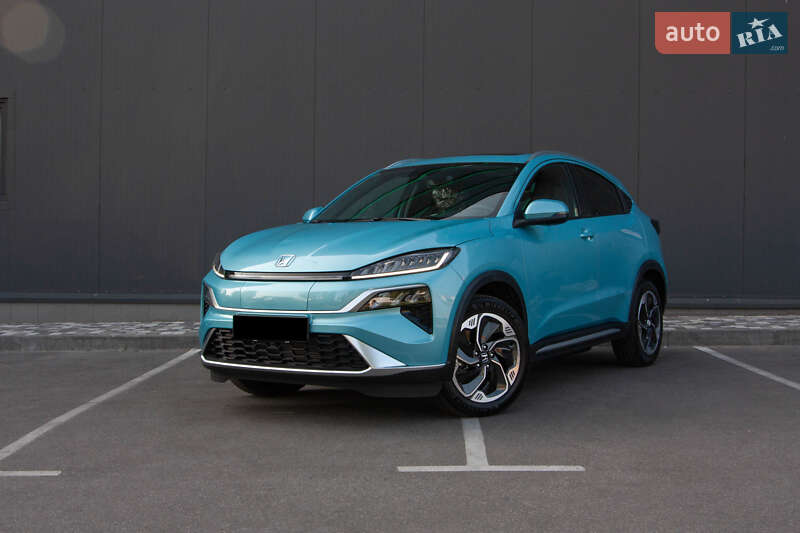 Honda M-NV 2023