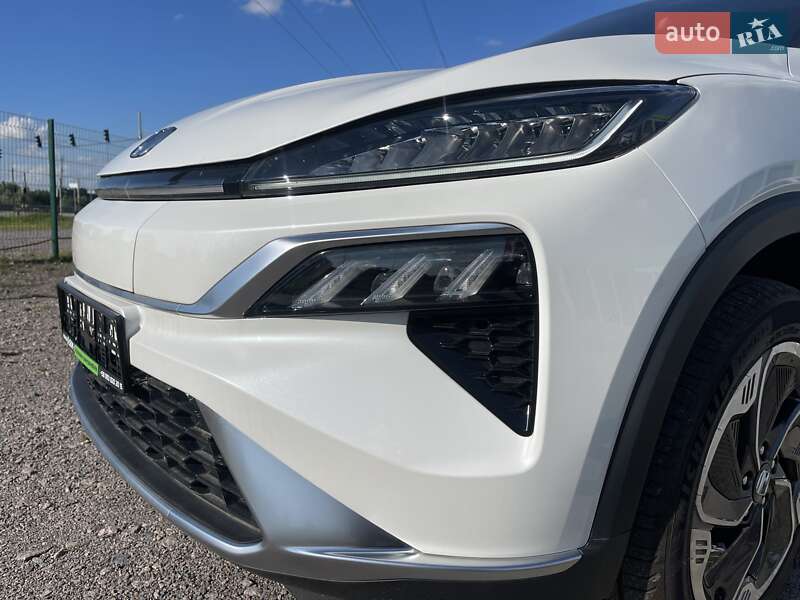 Внедорожник / Кроссовер Honda M-NV 2024 в Киеве