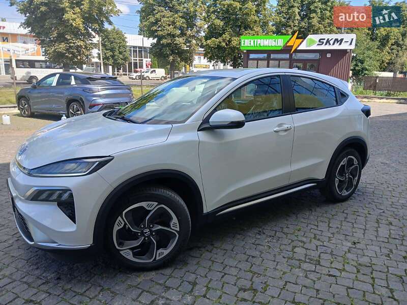 Внедорожник / Кроссовер Honda M-NV 2024 в 
