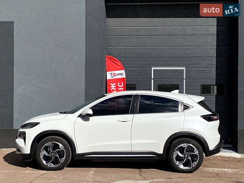 Позашляховик / Кросовер Honda M-NV 2023 в Києві