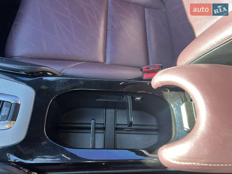 Позашляховик / Кросовер Honda M-NV 2021 в Кіцмані