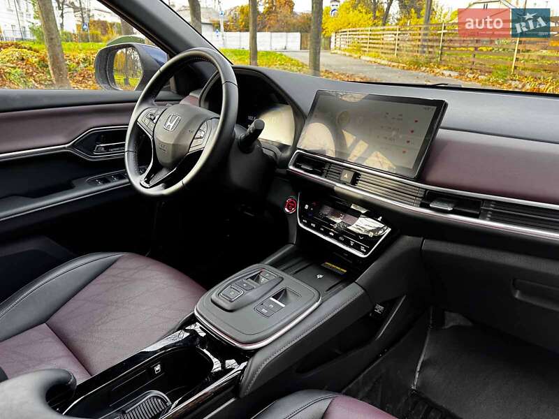 Внедорожник / Кроссовер Honda M-NV 2024 в Киеве