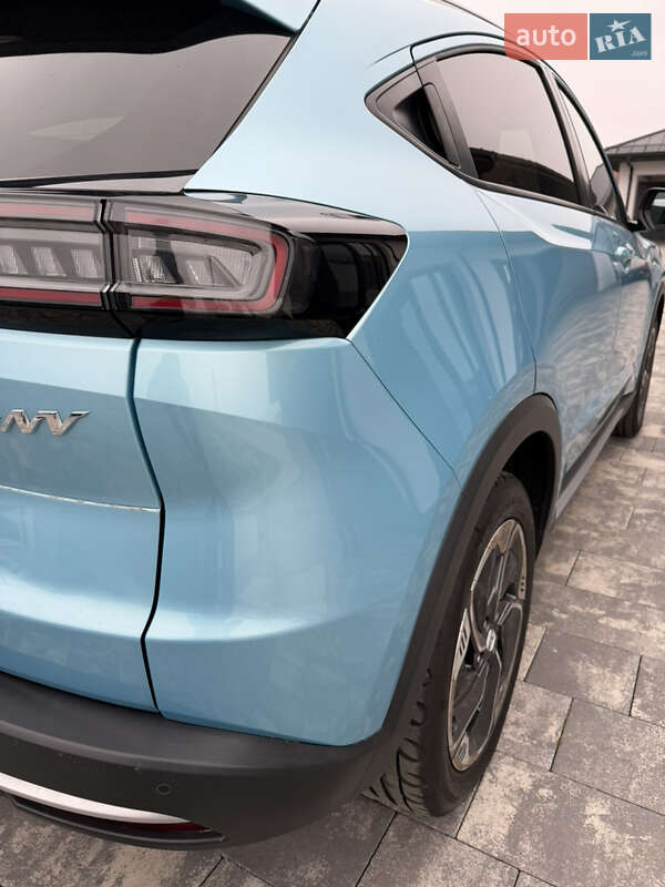 Внедорожник / Кроссовер Honda M-NV 2023 в Ковеле