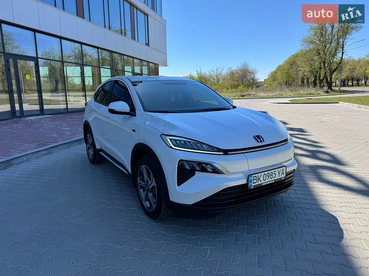 2023 Volkswagen Tiguan - мініатюра 18