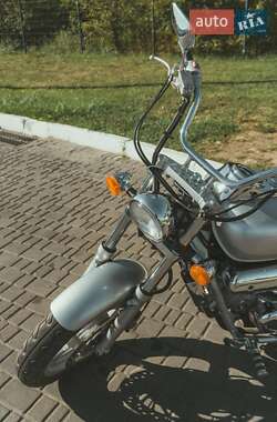Мотоцикл Круизер Honda Magna 250 2001 в  фото 10 Мотоцикл Круизер Honda Magna 250 2001 в