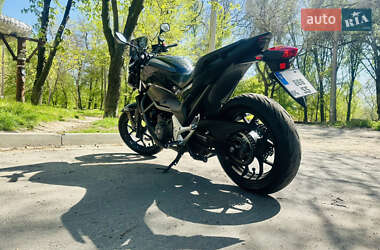 Мотоцикл Спорт-туризм Honda NC 700S 2012 в 