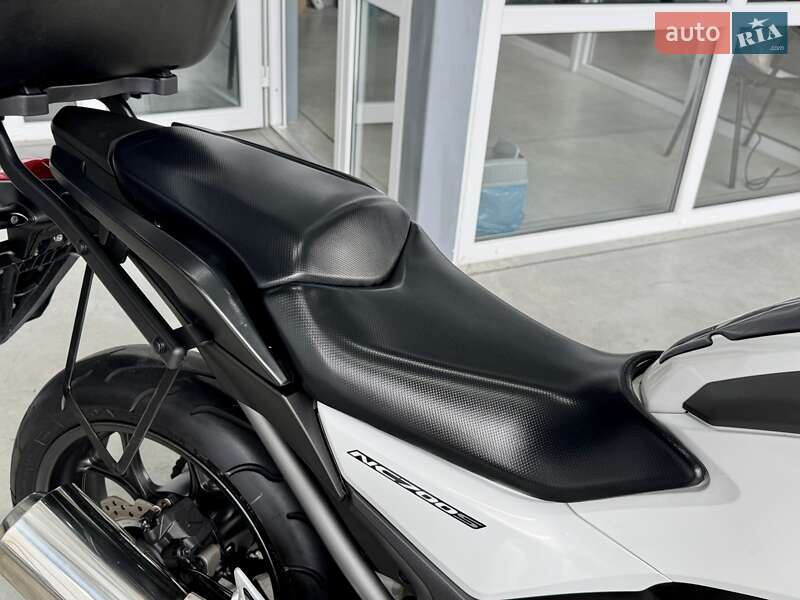 Мотоцикл Без обтекателей (Naked bike) Honda NC 700S 2012 в Хмельницком
