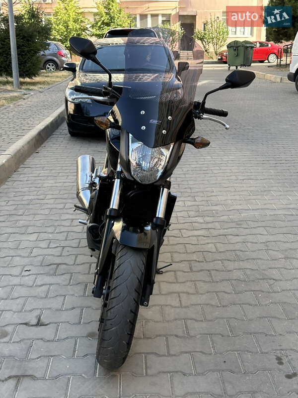 Мотоцикл Туризм Honda NC 700S 2013 в Южному
