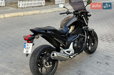 Мотоцикл Туризм Honda NC 700S 2013 в 