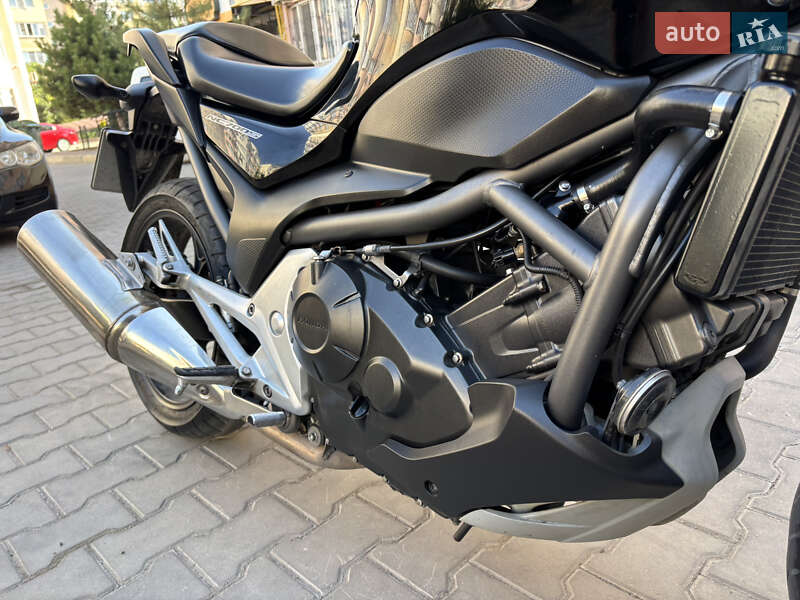 Мотоцикл Туризм Honda NC 700S 2013 в Южному