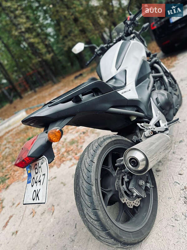 Мотоцикл Классик Honda NC 700S 2013 в Киеве