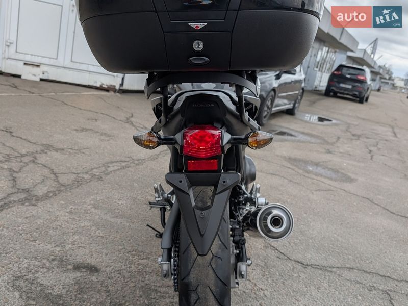 Мотоцикл Без обтекателей (Naked bike) Honda NC 700S 2012 в Киеве