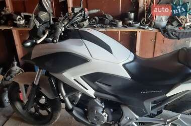 Мотоцикл Туризм Honda NC 700X 2013 в 