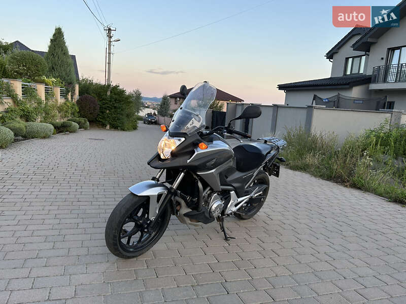 Мотоцикл Многоцелевой (All-round) Honda NC 700X 2014 в Ужгороде
