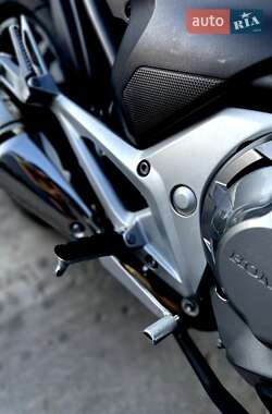 Мотоцикл Спорт-туризм Honda NC 700X 2013 в 