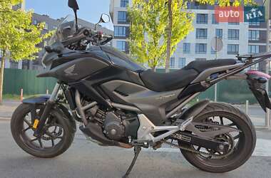 Мотоцикл Многоцелевой (All-round) Honda NC 700X 2013 в 