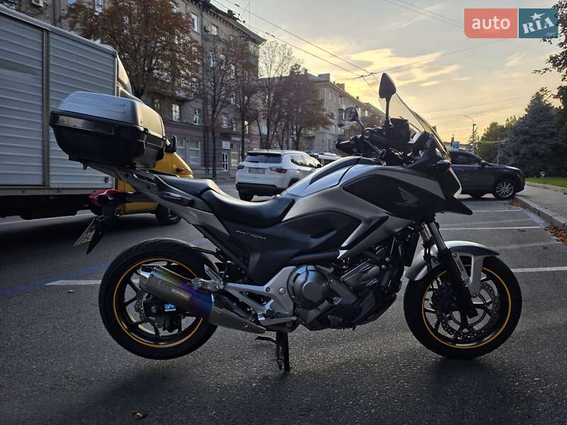 Мотоцикл Туризм Honda NC 700X 2013 в Днепре