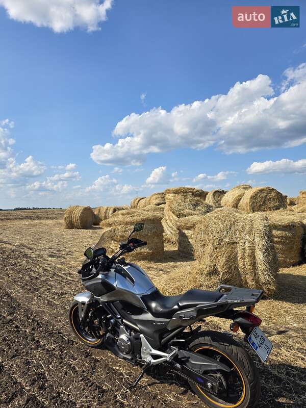Мотоцикл Туризм Honda NC 700X 2013 в Днепре