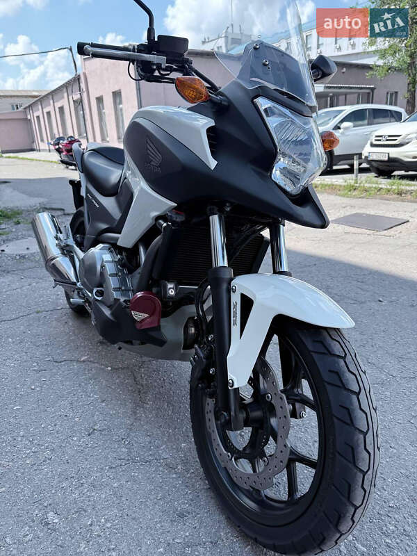 Мотоцикл Спорт-туризм Honda NC 700X 2013 в Дніпрі фото 5 Мотоцикл Спорт-туризм Honda NC 700X 2013 в Дніпрі