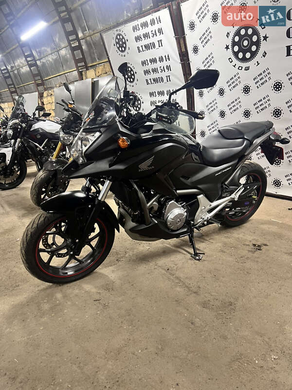 Мотоцикл Туризм Honda NC 700X 2012 в Житомирі фото 3 Мотоцикл Туризм Honda NC 700X 2012 в Житомирі