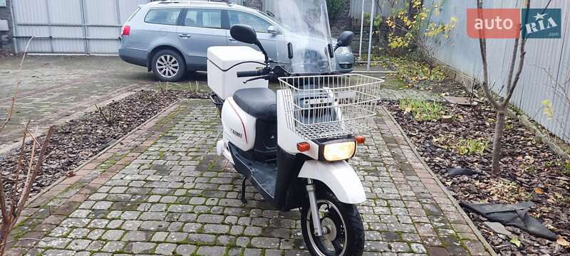 Скутер Honda NC 700X 2017 в Ужгороді фото Скутер Honda NC 700X 2017 в Ужгороді