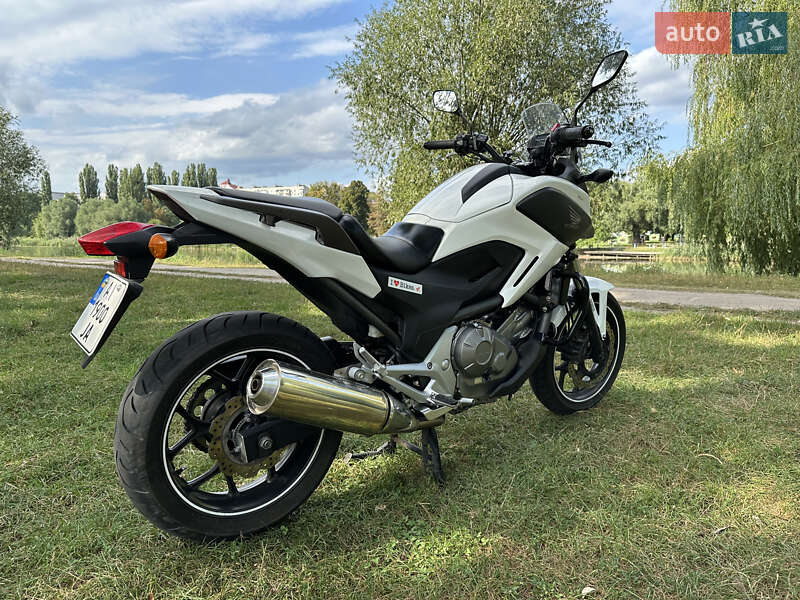 Мотоцикл Туризм Honda NC 700XA 2012 в Киеве