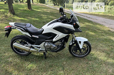 Мотоцикл Туризм Honda NC 700XA 2012 в 